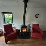 Met Sauna En Jacuzzie * Lunteren