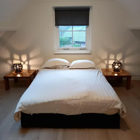 Met Sauna En Jacuzzie Semesterbostad