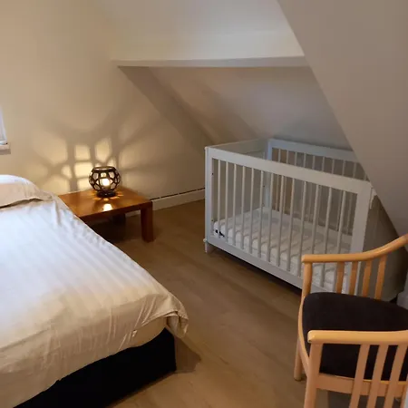 Met Sauna En Jacuzzie