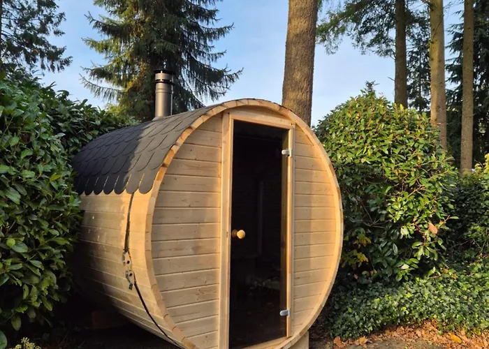 Met Sauna En Jacuzzie Vakantiehuis Lunteren