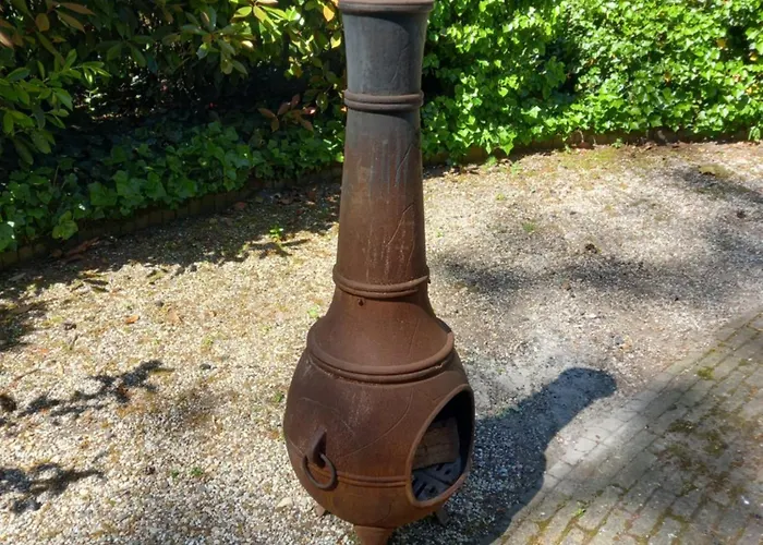 Met Sauna En Jacuzzie *