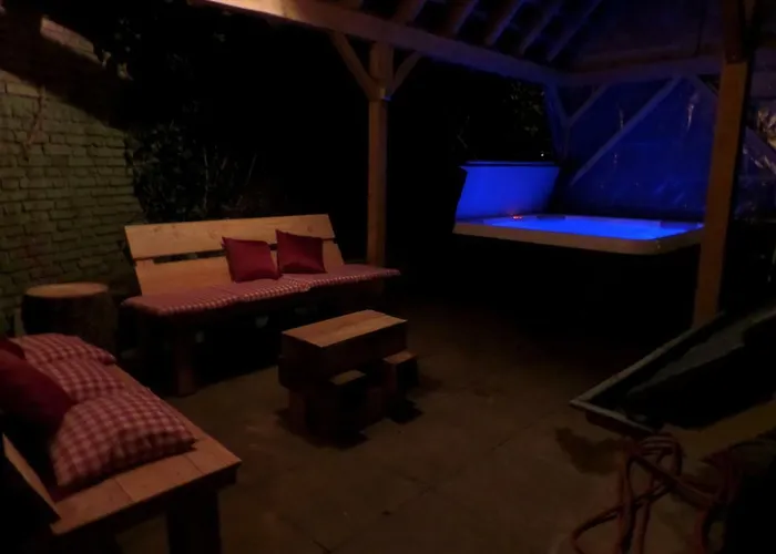 Vakantiehuis Met Sauna En Jacuzzie