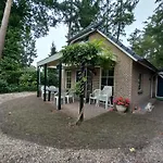 Met Sauna En Jacuzzie * Lunteren